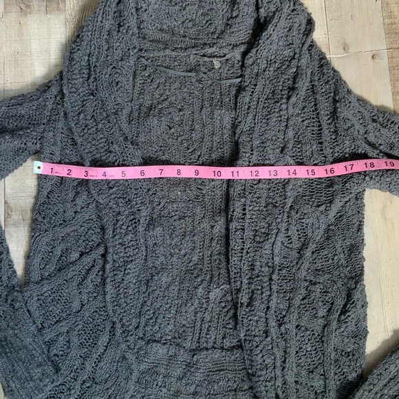 Anthropologie Knitted & Knotted Grey Mixed Stitch Open Front Circle Cardigan S - Picture 14 of 15